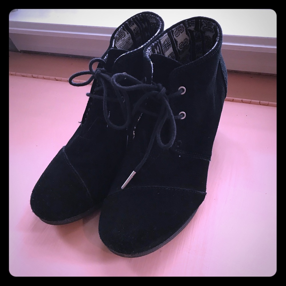 Toms Desert Wedge Bootie